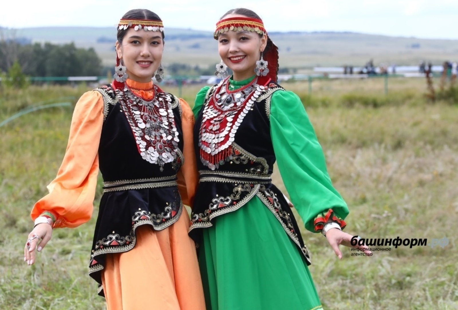 Милли кейем көнө уңайынан флешмоб иғлан ителде