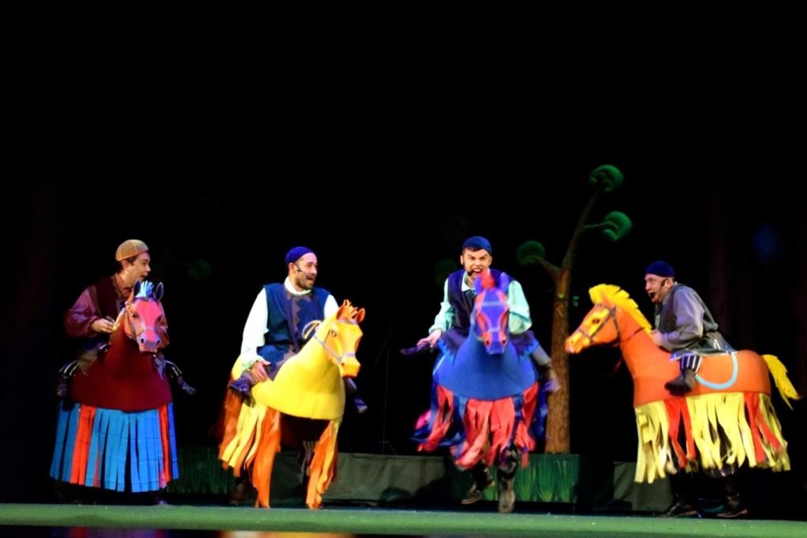 Башҡорт дәүләт ҡурсаҡ театры «Башҡорт аты»фестиваленә үҙ программаһын әҙерләне