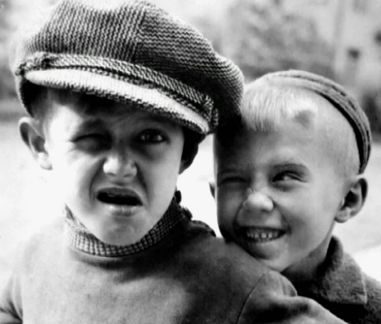 ИСЕМ ҠУШЫУ МӘРӘКӘҺЕ