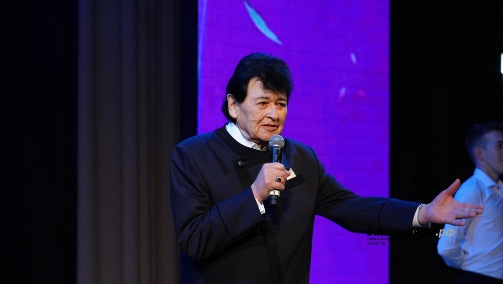 Фидан Ғафаров иҫтәлегенә  бағышлана