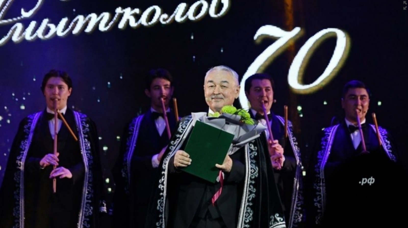 Азат Айытҡолов юбилейын билдәләне