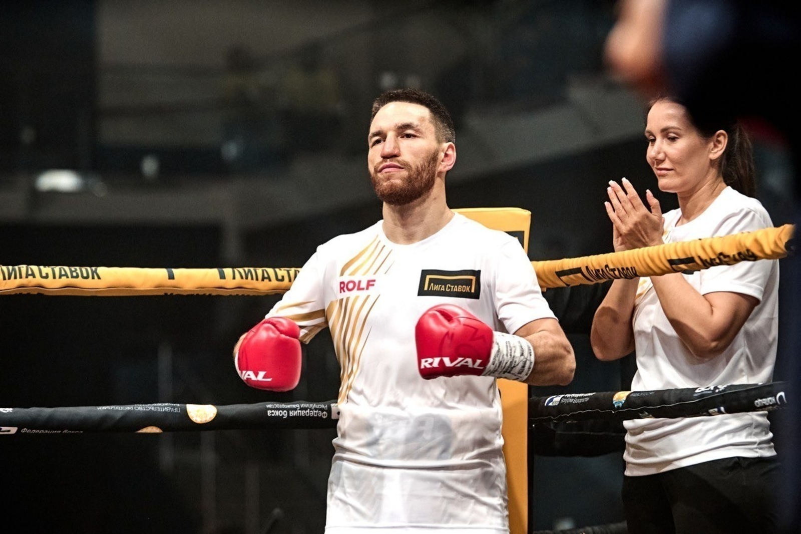 Донъяның иң яҡшы 10 боксеры иҫәбендә